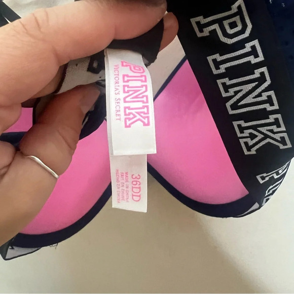 Pink Victoria’s Secret | Bra - Picture 2 of 3